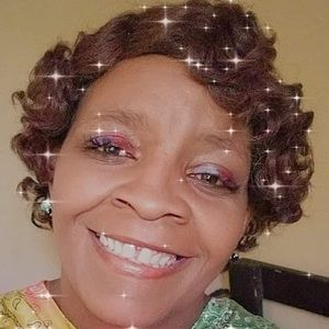 Meet your Posher, Vickie